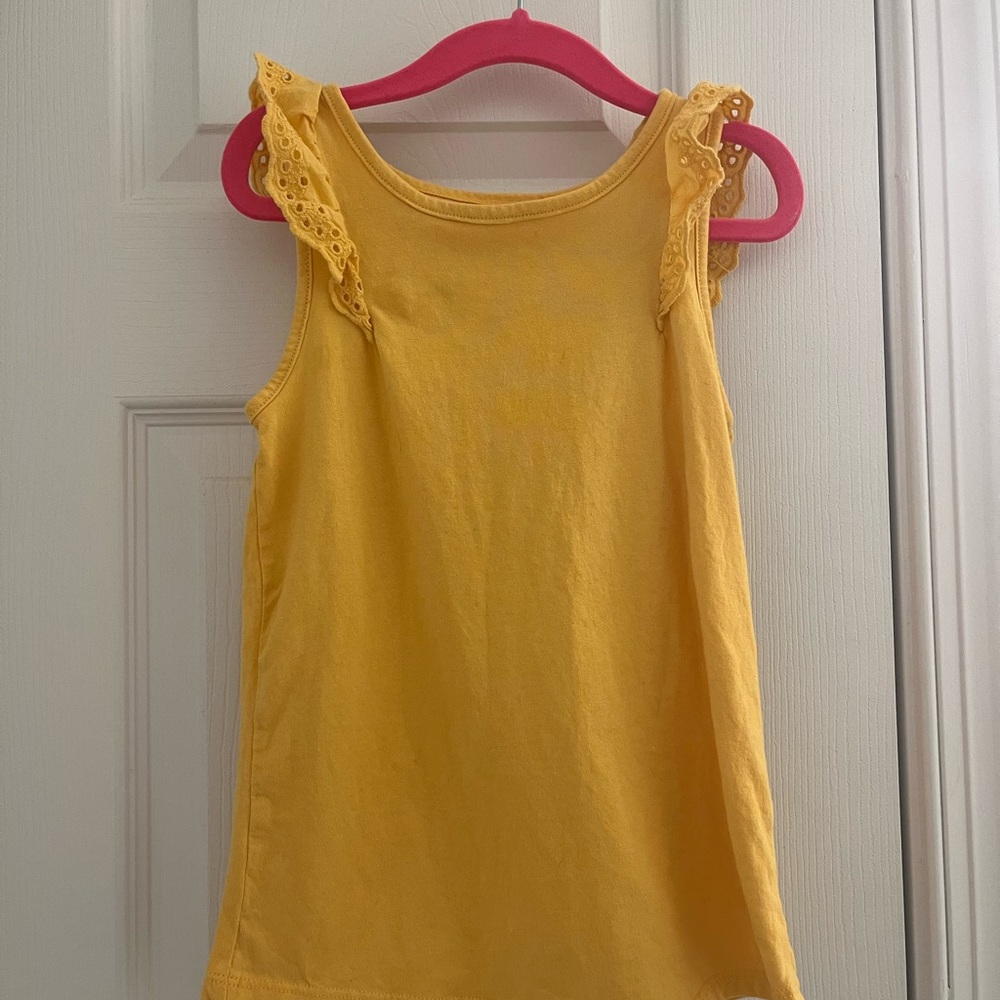 Girls jumping beans softest tee. Mustard yellow.
